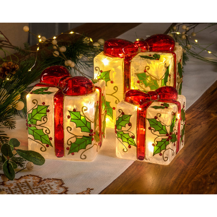 Red Co. 5.75”, 4.75”, 4” Light-Up Glass Christmas Tabletop Display Figurines Set of 3 Sizes – Gift Boxes