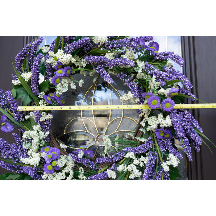 Red Co. 18" Lavender Baby's Breath, Artificial Spring & Summer Wreath, Door Backdrop Ornaments, Home Décor Collection